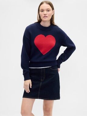 Gap Relaxed Crop Intarsia Heart Sweater NWT L Love Valentine’s day Romantic